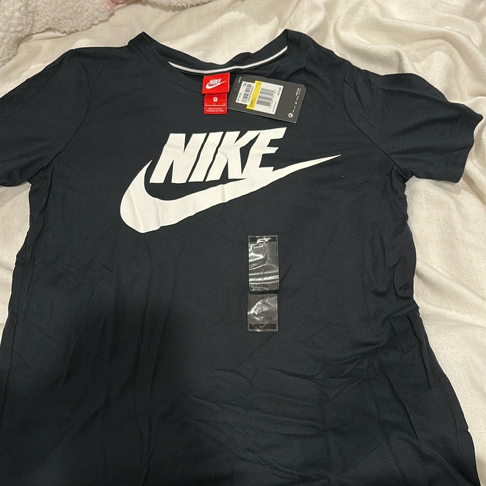 nike shirt